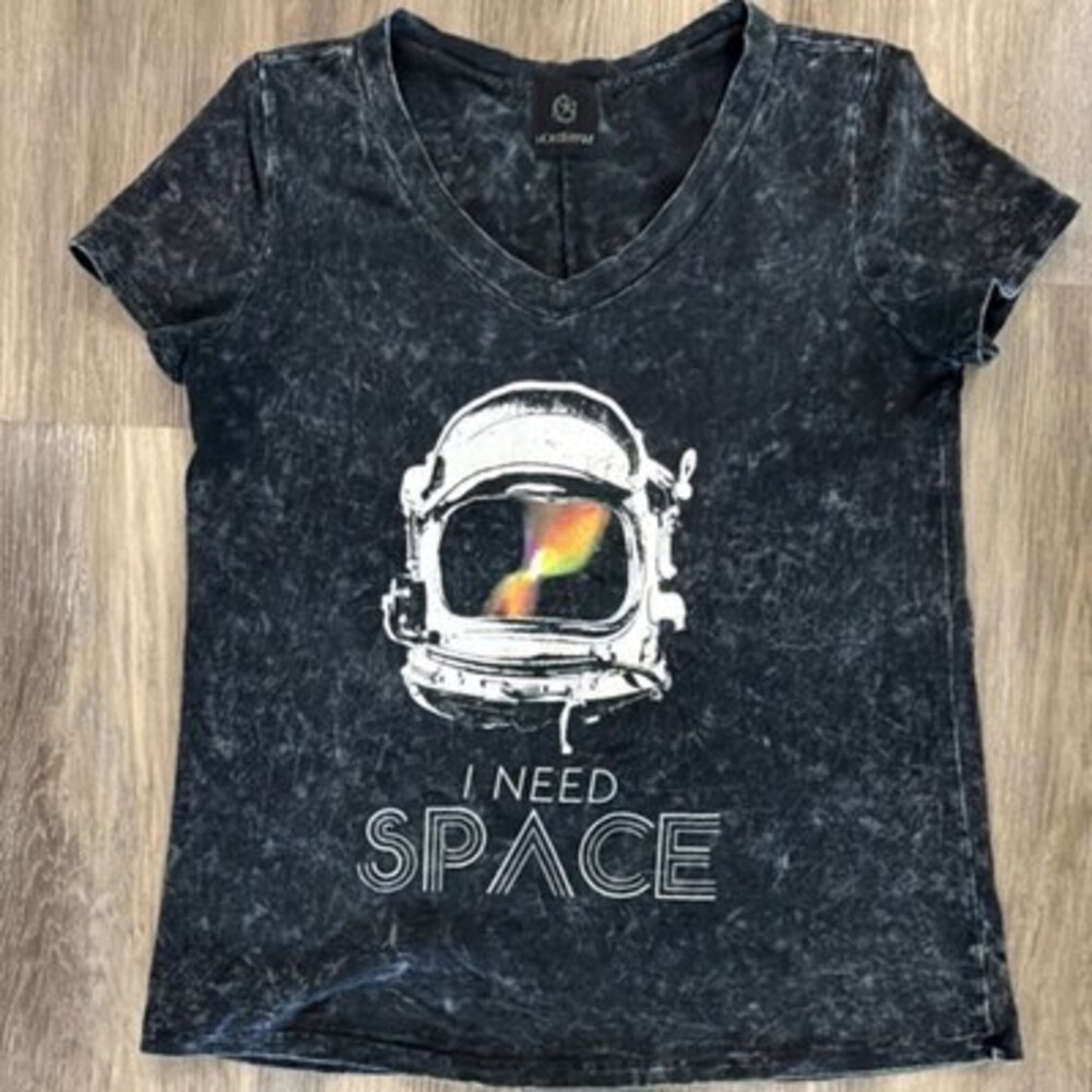 Hologram Women's Space Astronaut Graphic V-Neck Short Sleeve Black T-Shirt